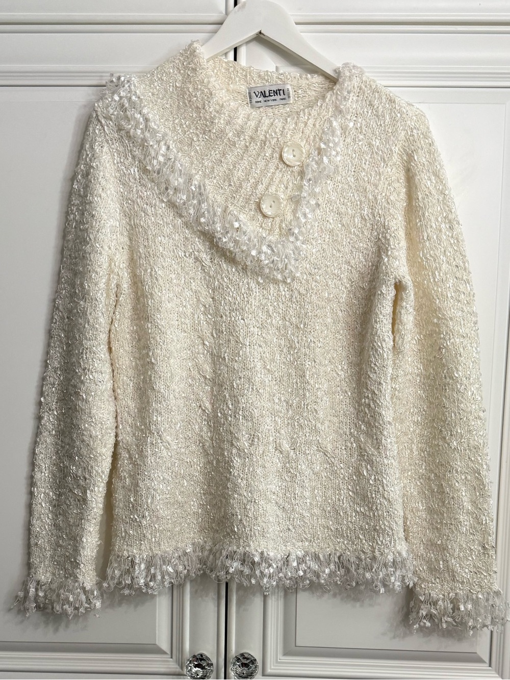 Vintage Valenti Cream Bouclé Knit Sweater Fringe Asymmetric Button Collar Size L